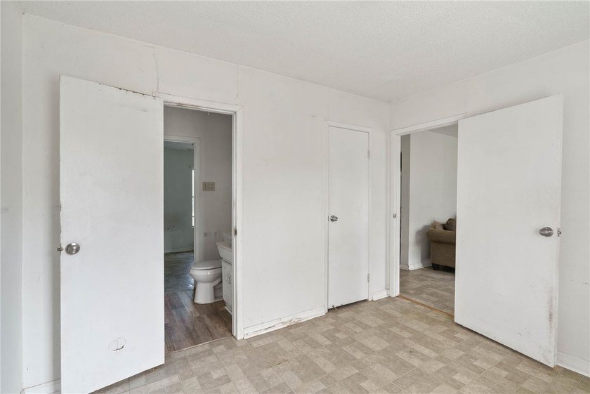Unlock the potential of this property located in the heart of - photo 10