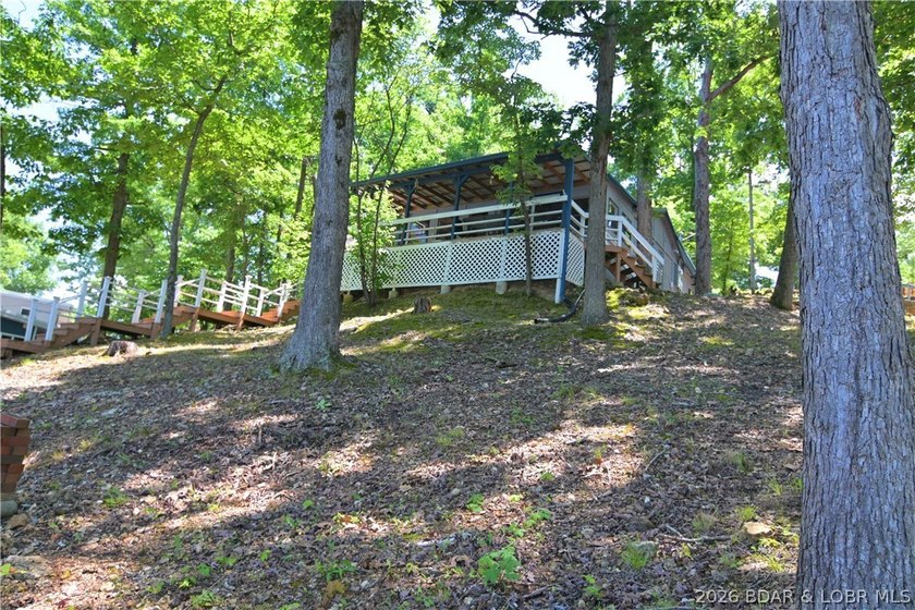 Lakefront cabins like this are getting harder and harder to - photo 42
