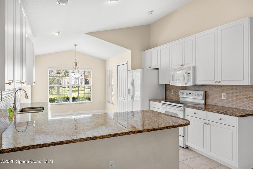 Enjoy effortless living in Heritage Isle, Viera's 55+ gated - photo 6