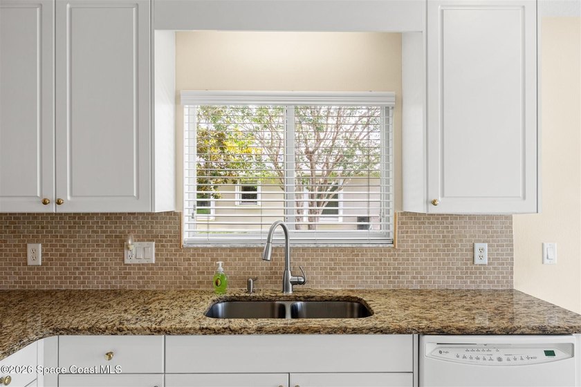 Enjoy effortless living in Heritage Isle, Viera's 55+ gated - photo 8