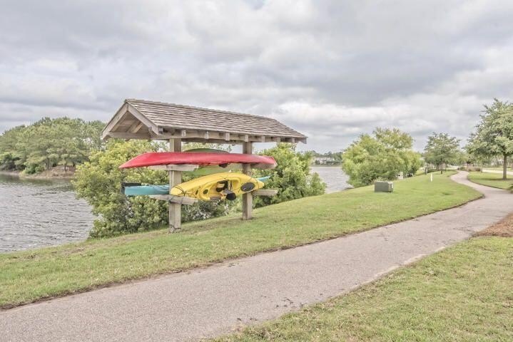 Welcome to 3012 Sugarberry Lane in Whitney Lake! You will not - photo 50