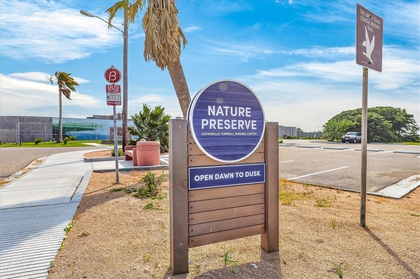 Dreaming of a Port A beach house? 618 Sandpiper Circle is your - photo 3