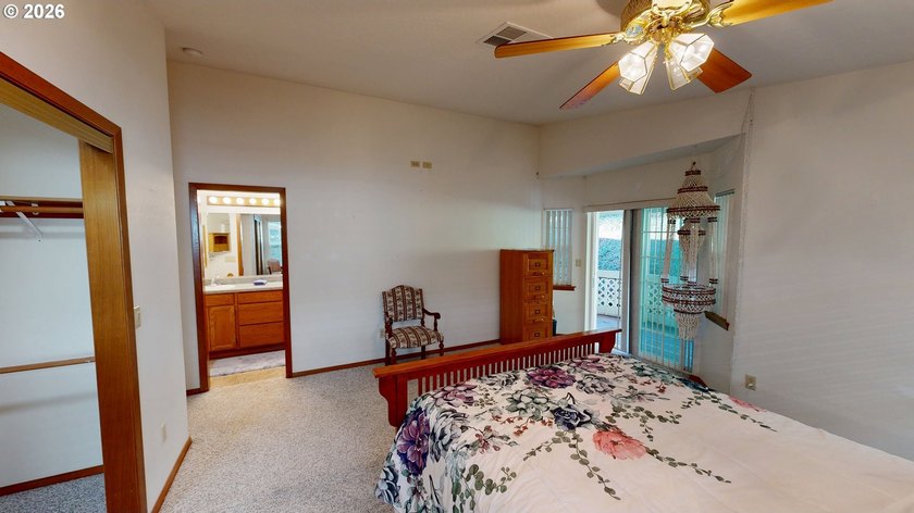 IMMACULATELY maintained home near Harris Beach, and in a quiet - photo 26