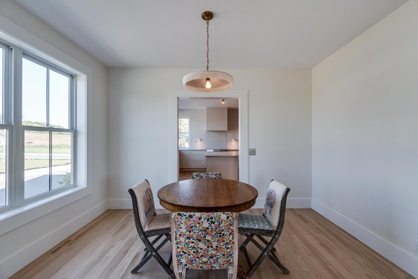 Experience a rare combination of design, efficiency, and - photo 12