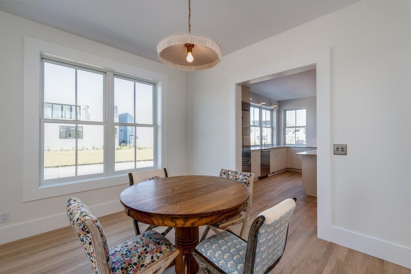 Experience a rare combination of design, efficiency, and - photo 15