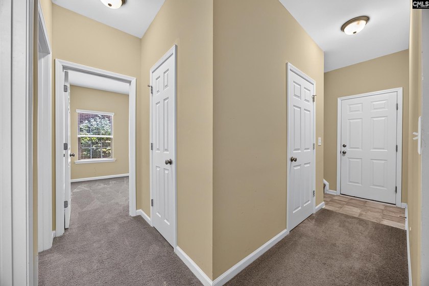 Just in time for summer celebrations! Prime location in the - photo 25