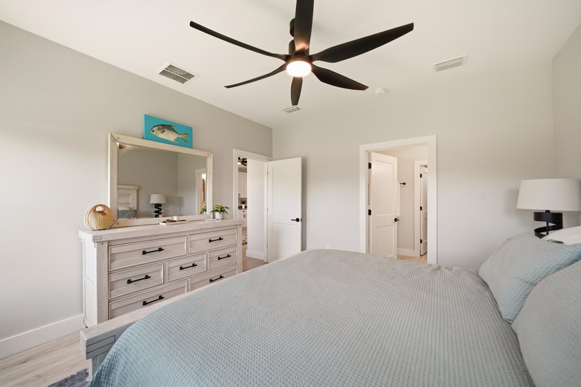 Welcome to 100 Woodshire Drive, a completely remodeled beauty in - photo 33