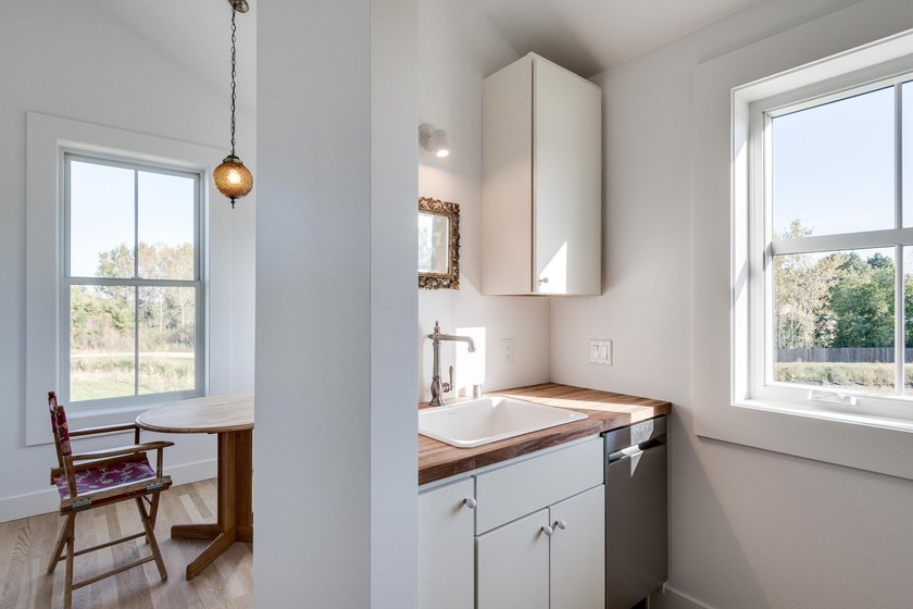 Experience a rare combination of design, efficiency, and - photo 43
