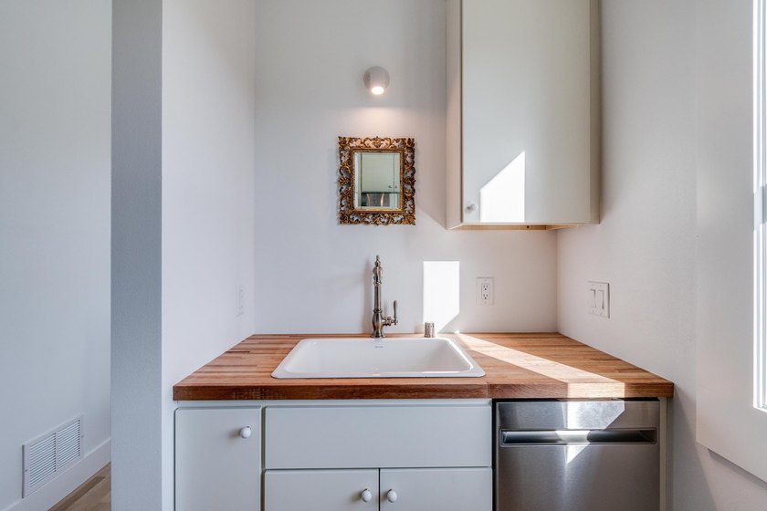 Experience a rare combination of design, efficiency, and - photo 44