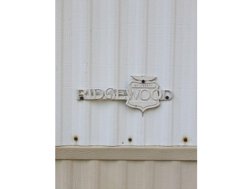 Quiet and peaceful!! This 2 bedroom single wide mobile home is - photo 15