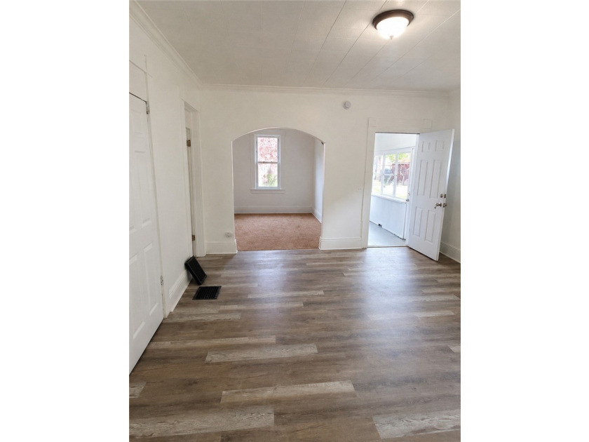 Welcome to 23 Wolff St - a charming and versatile home offering - photo 6