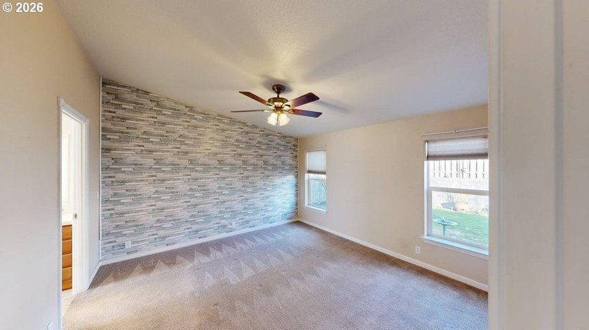 Oceanview living in a gated community. End of the road privacy - photo 15