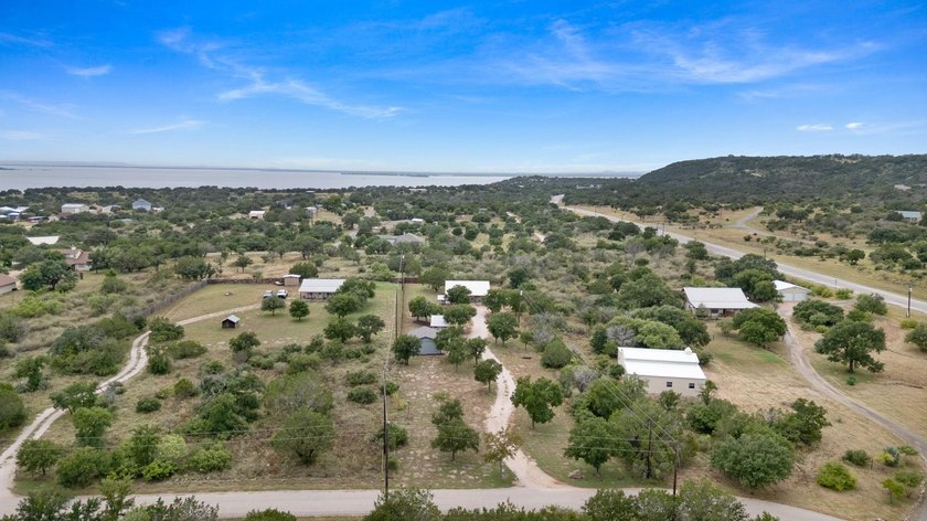 Welcome to your own slice of Donall Estates subdivision, just - photo 4