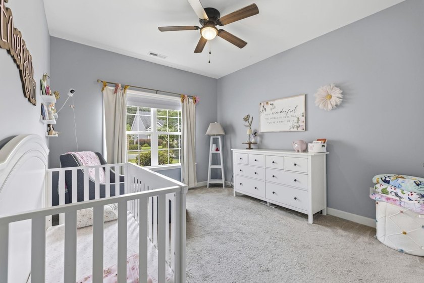 Welcome to this beautifully maintained 4-bedroom, 2-bath, 1 - photo 26