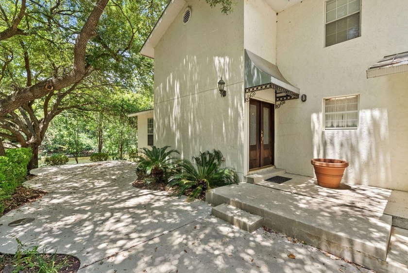 One of the Comal River's most unique locations, this waterfront - photo 6