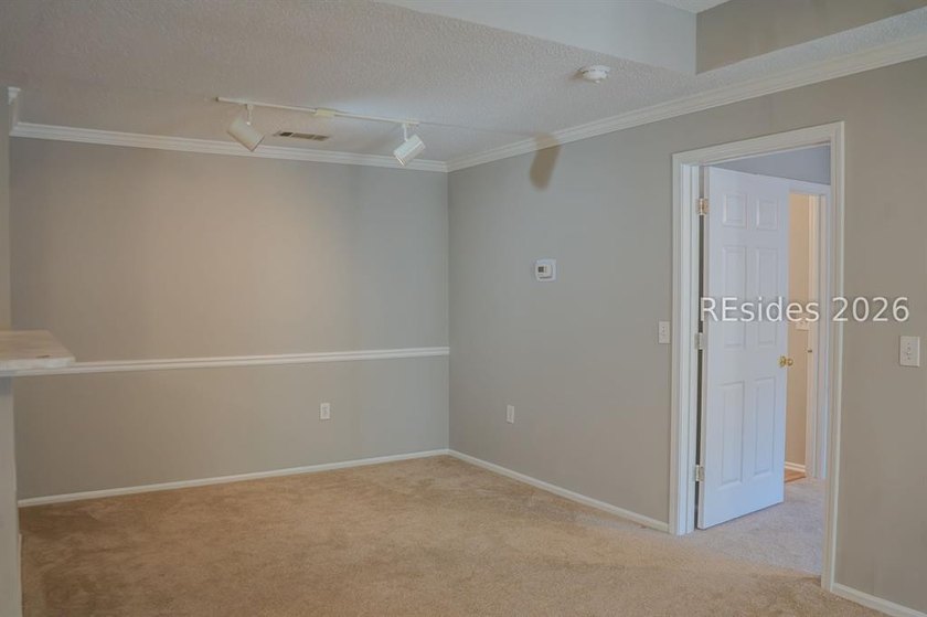 Excellent option for many reasons. Recently remodeled 2 bed 2 - photo 27