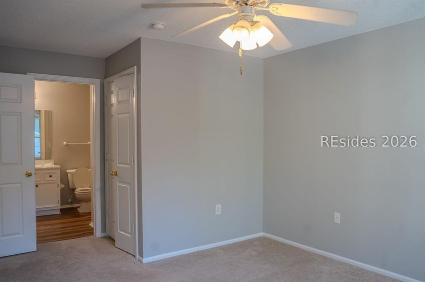 Excellent option for many reasons. Recently remodeled 2 bed 2 - photo 31