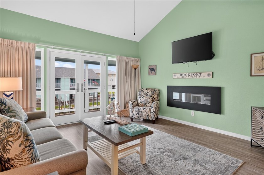 Prestigious Key Allegro Waterfront Condo - Turnkey Investment &amp; - photo 5