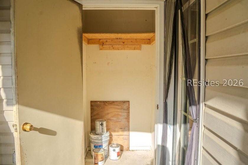 Excellent option for many reasons. Recently remodeled 2 bed 2 - photo 45
