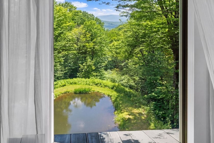 Contemporary European flair and Catskill tranquility come - photo 17