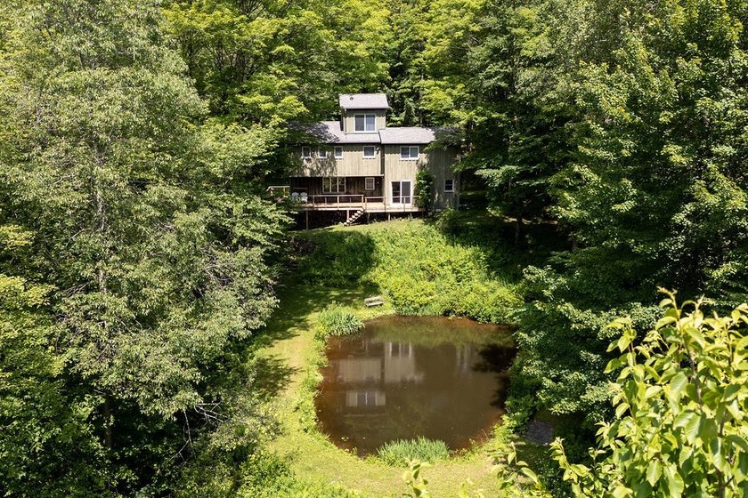Contemporary European flair and Catskill tranquility come - photo 30