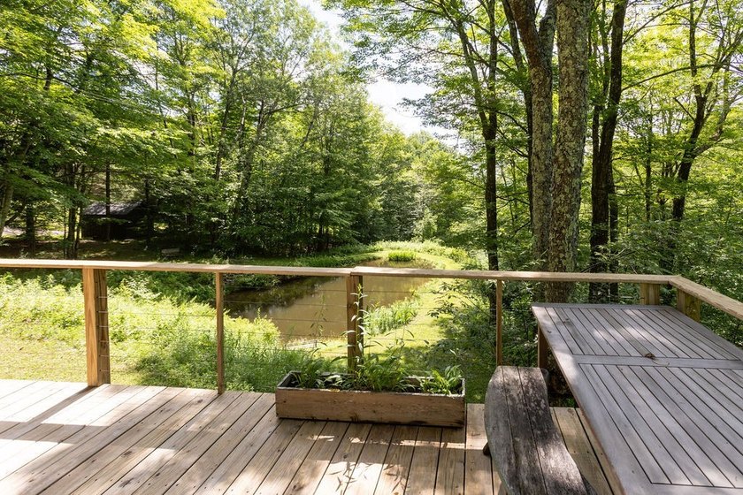 Contemporary European flair and Catskill tranquility come - photo 32