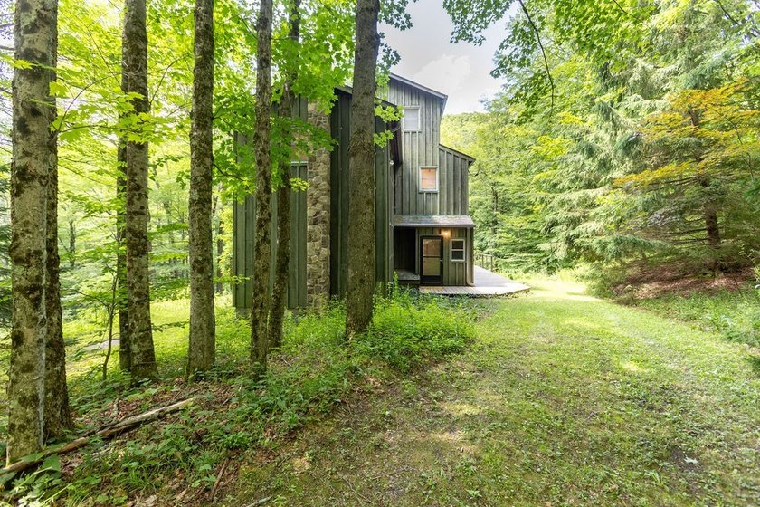 Contemporary European flair and Catskill tranquility come - photo 44