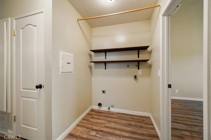 Professional pictures coming soon! Welcome to this inviting - photo 22