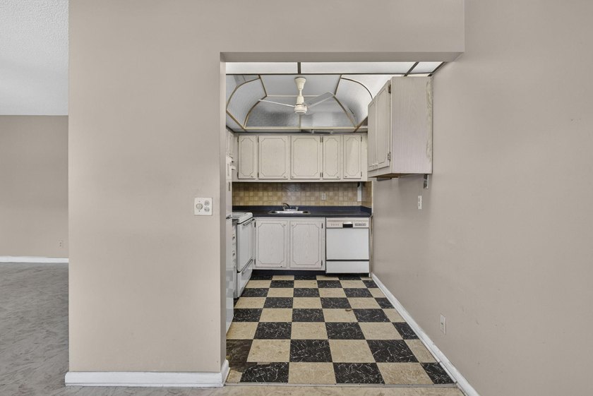 One of the lowest priced 2BR, 1 1/2BA in all of Century Village - photo 23