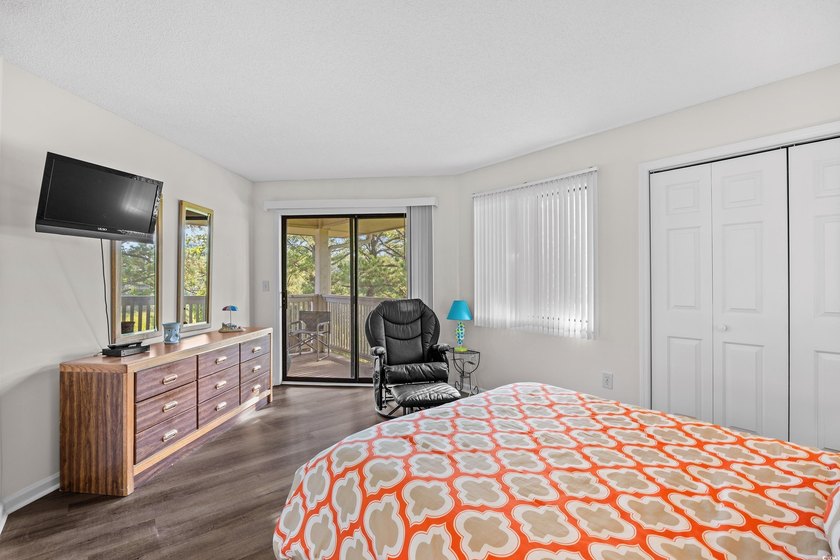 Welcome to effortless coastal living in this beautifully updated - photo 31