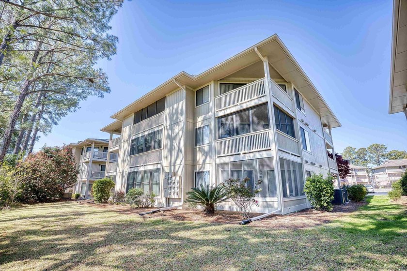 Welcome to effortless coastal living in this beautifully updated - photo 33