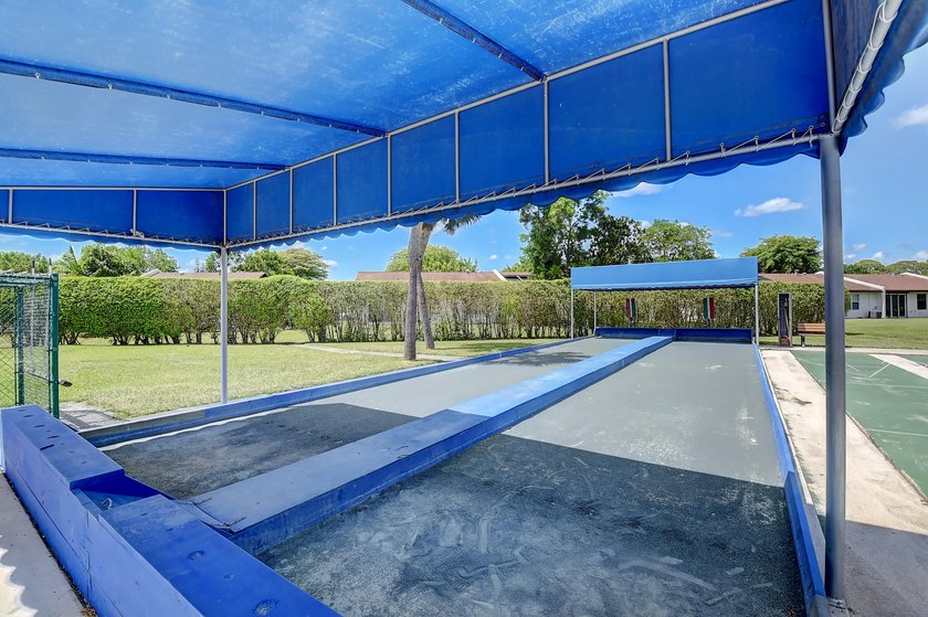 Welcome to Las Verdes, a vibrant and beautifully maintained 55+ - photo 47