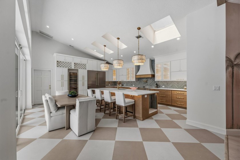 COMPLETELY RENOVATED SINGLE LEVEL HOME IN BRIDGEGATE SOUTH AT - photo 17