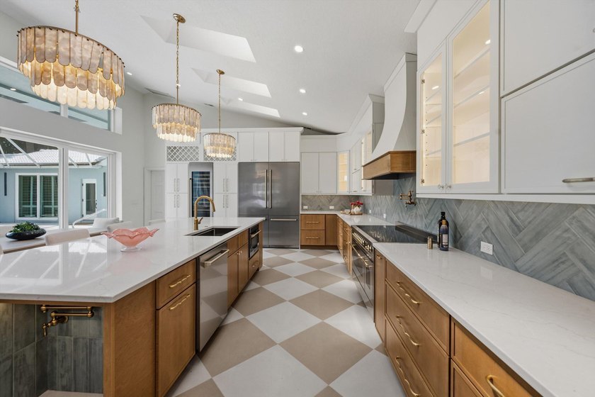 COMPLETELY RENOVATED SINGLE LEVEL HOME IN BRIDGEGATE SOUTH AT - photo 18