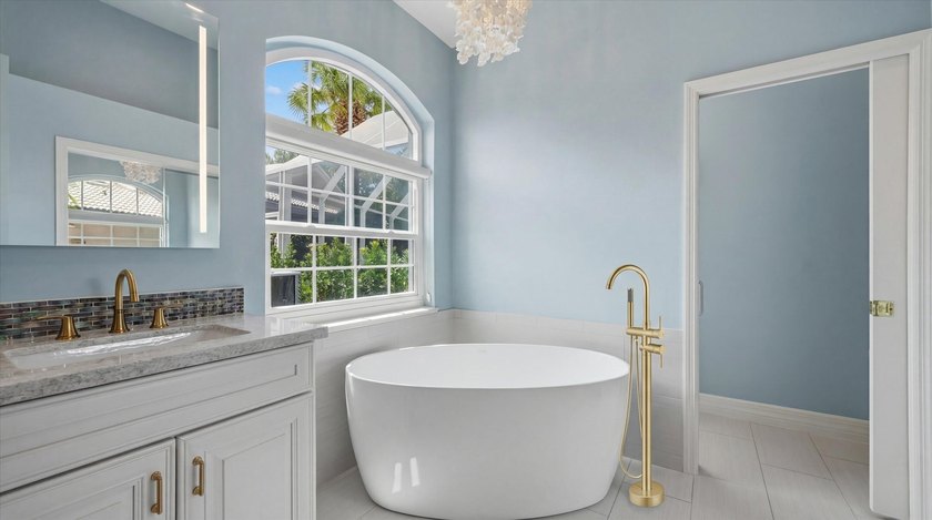 COMPLETELY RENOVATED SINGLE LEVEL HOME IN BRIDGEGATE SOUTH AT - photo 29