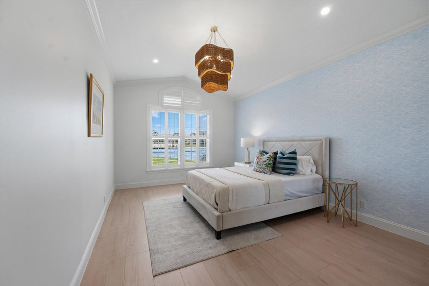 COMPLETELY RENOVATED SINGLE LEVEL HOME IN BRIDGEGATE SOUTH AT - photo 31
