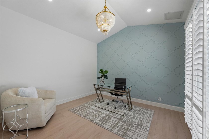 COMPLETELY RENOVATED SINGLE LEVEL HOME IN BRIDGEGATE SOUTH AT - photo 35