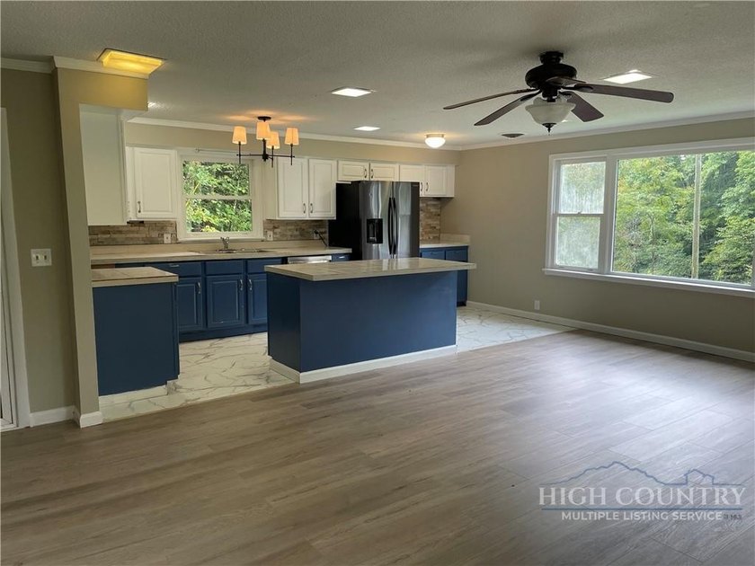 PRICE IMPROVEMENT! HOME AND 8 UNRESTRICTED ACRES! MOTIVATED - photo 13