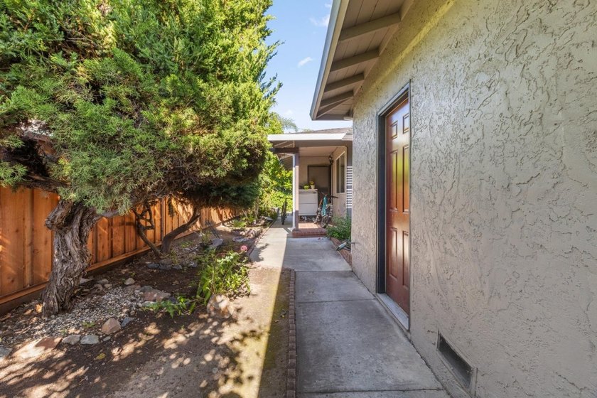 Welcome to 228 Union Ave, an exceptional duplex opportunity in - photo 26