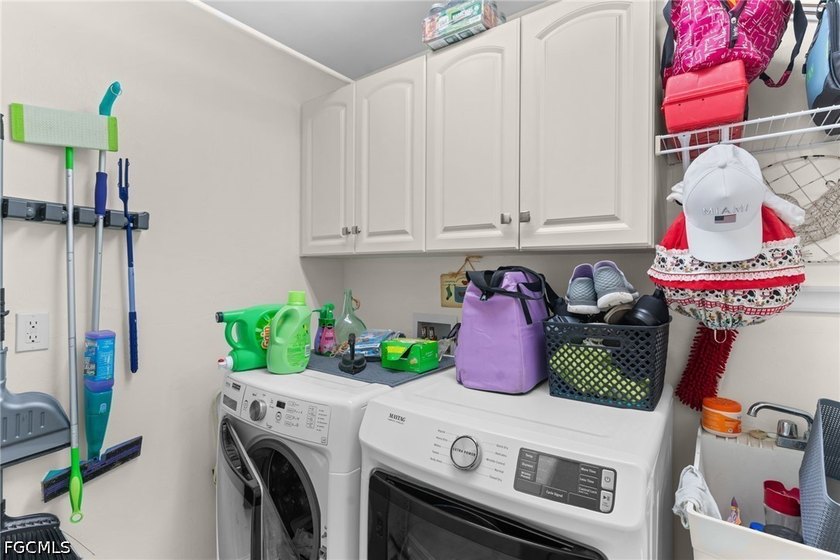This home is in a BEAUTIFUL SETTING. It's tucked back into a - photo 33
