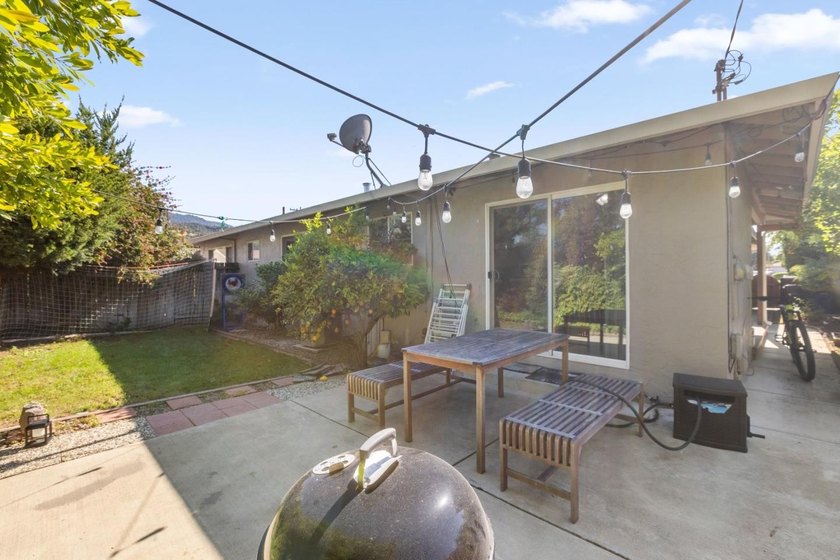Welcome to 228 Union Ave, an exceptional duplex opportunity in - photo 35