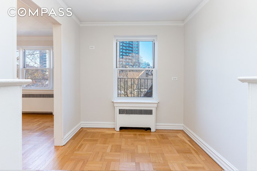 Bright Corner One-Bedroom in Classic Pre-War Co-op Move-In - photo 11