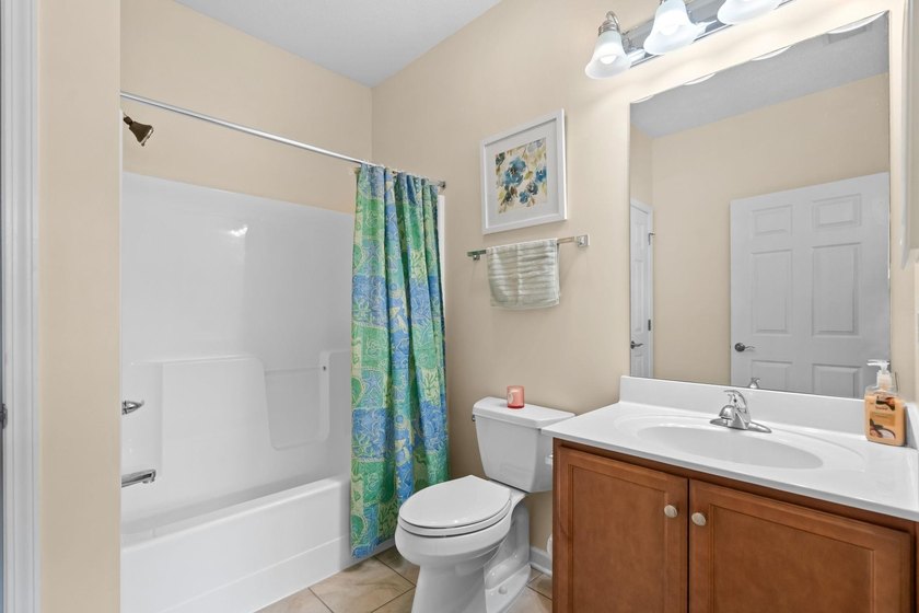 FANTASTIC LOCATION, LOW, WELL MANAGED HOA, BEAUTIFULLY UPDATED! - photo 22
