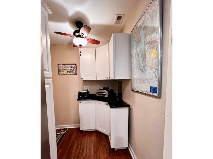 Welcome to the 55+ Gated Community of Lakewood Village! This - photo 9