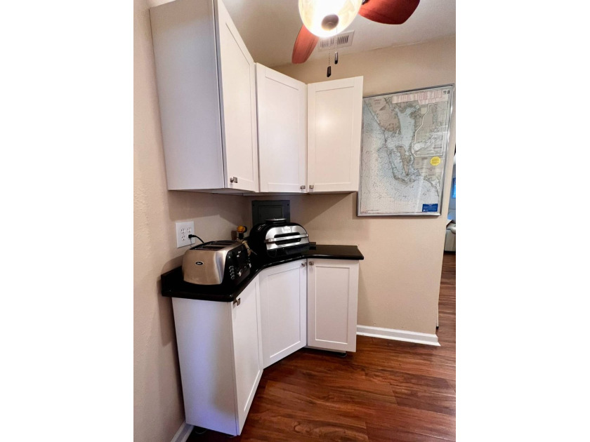 Welcome to the 55+ Gated Community of Lakewood Village! This - photo 10