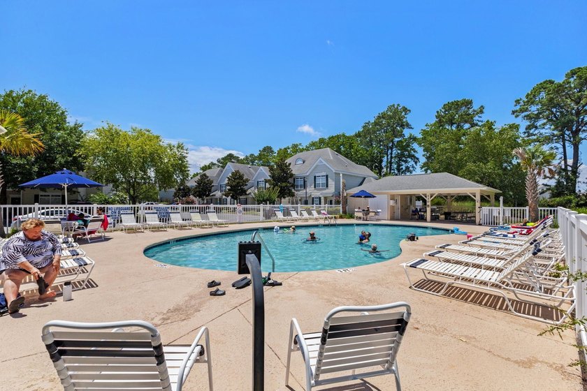 FANTASTIC LOCATION, LOW, WELL MANAGED HOA, BEAUTIFULLY UPDATED! - photo 46