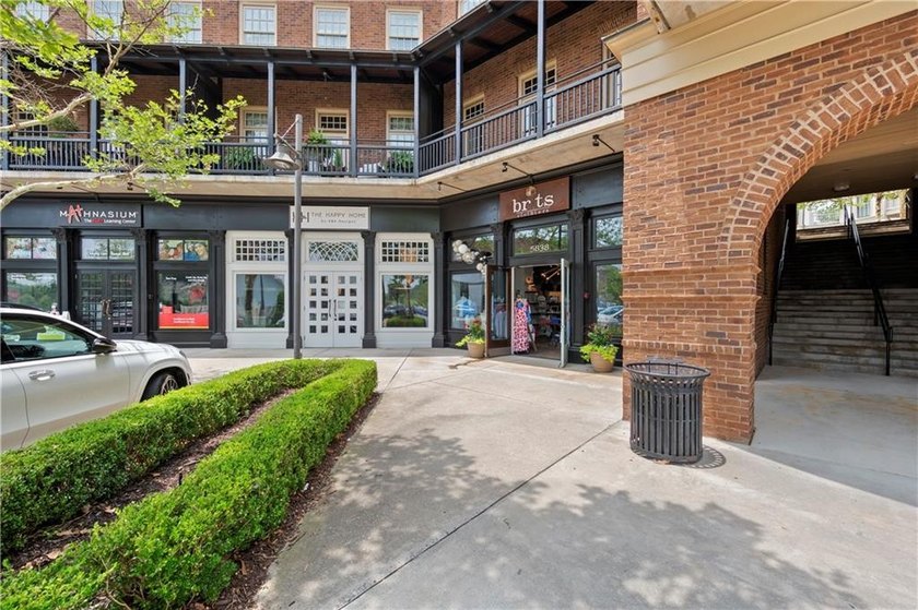 Stunning 4th-floor residence (Unit 403) in the heart of Vickery - photo 54