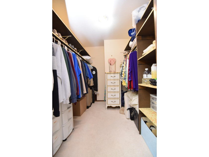 Welcome home. Beautifully maintained condo in PRIME location - photo 12