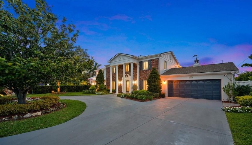 Perfectly positioned within the exclusive waterfront enclave of - photo 15