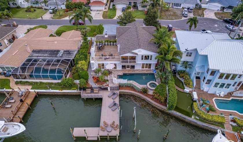 Perfectly positioned within the exclusive waterfront enclave of - photo 22